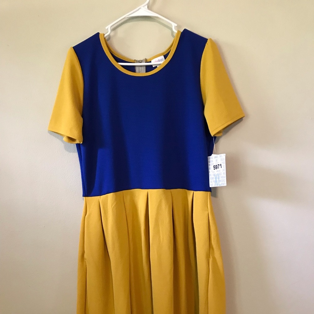 Lularoe Amelia Dress